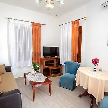 Hotel Zacharo 2*
