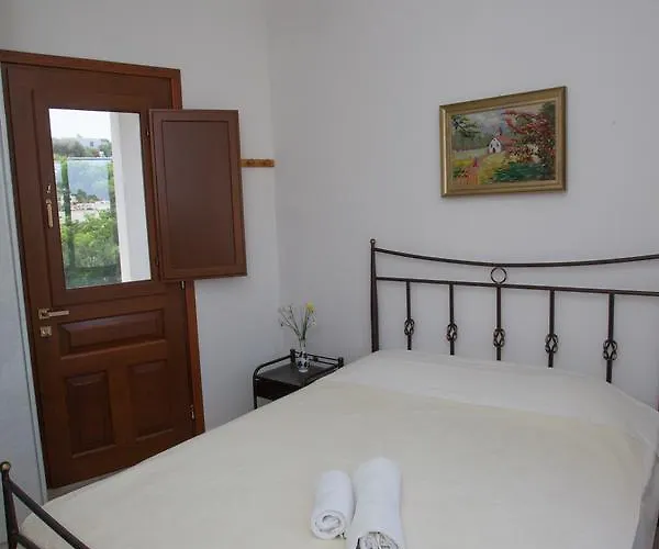 Zacharo 2* スカラ